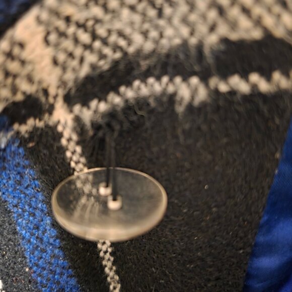 Vintage Blue, Black and White Plaid Jacket - Women's XL - Picture 6 of 11